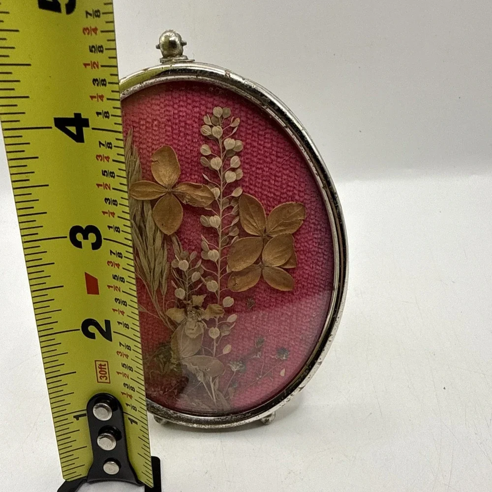 Vtg. Silver Oval Dried Flowers Photo Picture Frame Convex Glass  4